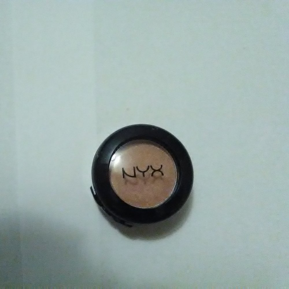 NYX Hot Singles Eye Shadow Dayclub Ibiza